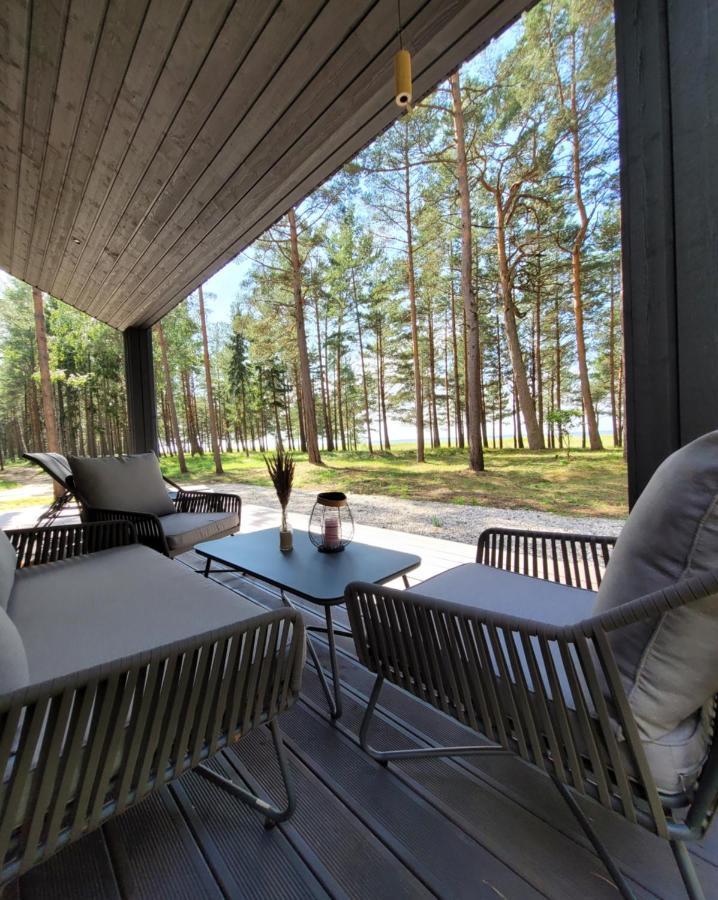Beach House Trimpas Ungeni Exterior photo